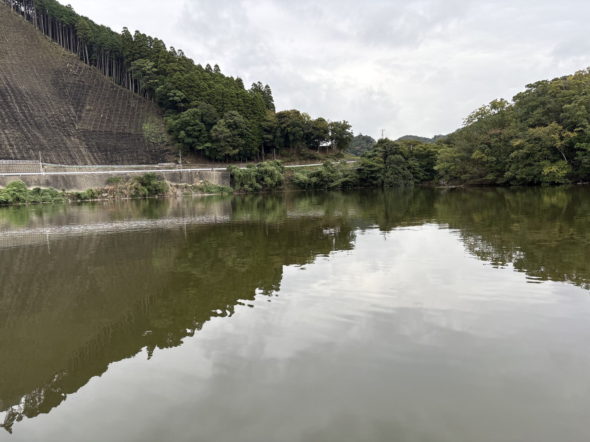 戸面原ダム 戸面原ダムボートセンターの2025年10月14日のイメージ