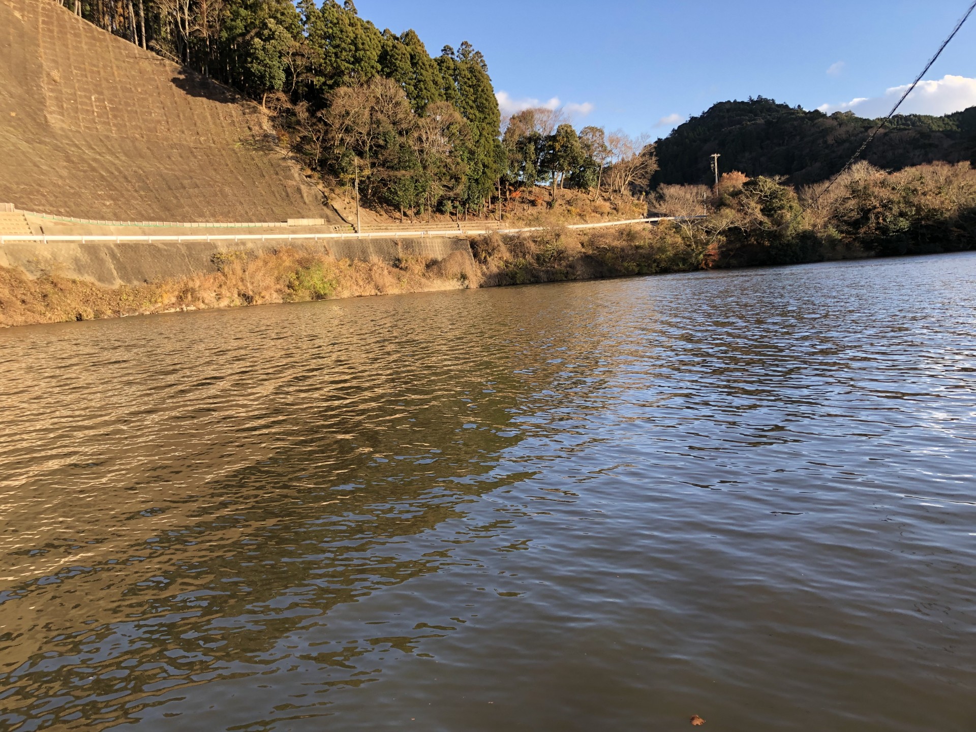 戸面原ダム 戸面原ダムボートセンターの2024年12月28日のイメージ